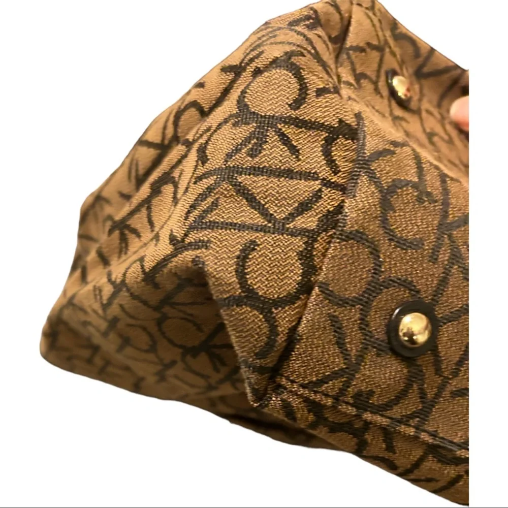 𝗖𝗮𝗹𝘃𝗶𝗻 𝗞𝗹𝗲𝗶𝗻 𝗩𝗶𝗻𝘁𝗮𝗴𝗲 𝗵𝗮𝗻𝗱𝗯𝗮𝗴 - Picture 4 of 13